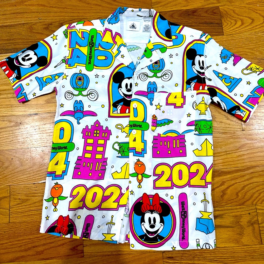 Dope “multicolored 2024 NYs” button down shirt from Disney
